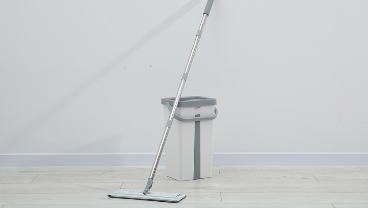 What Most Offices Overlook During Weekly Cleaning Routines